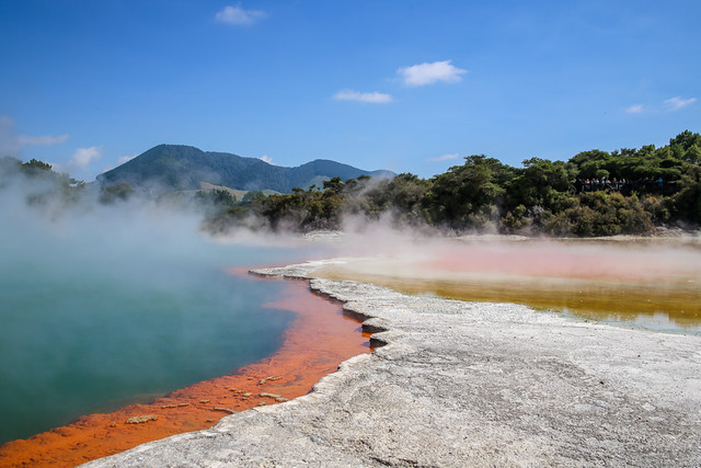 Champagne Pool