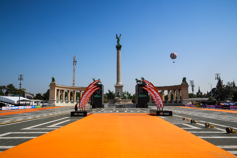 Heroes Square