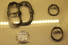 Spectacle buckle, ring, ring, Richard III groat